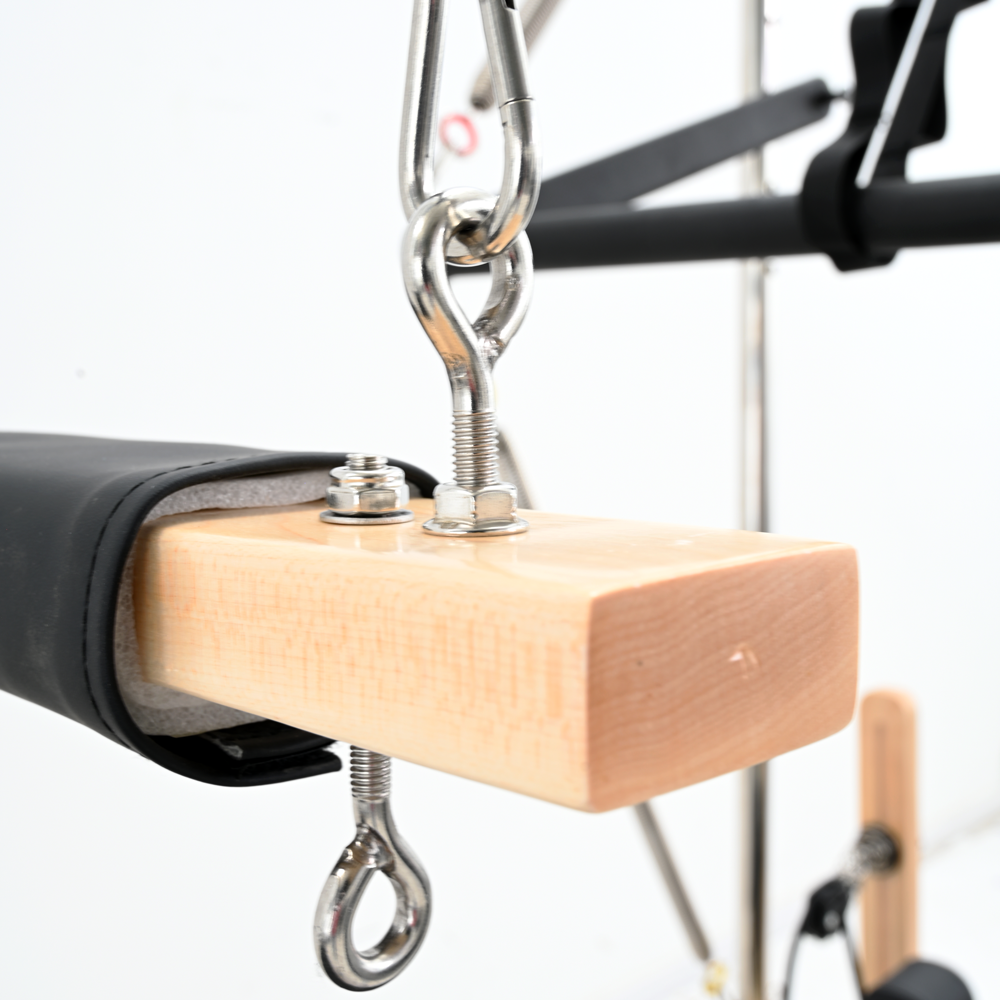 Pilates Cadillac Reformer